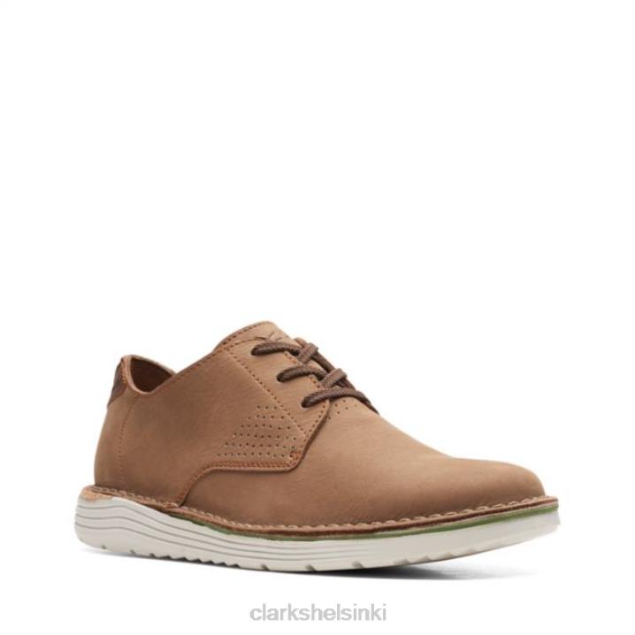 clarks taupe nubuck b runo low taupe nubuck Clarks miehet 2DHN6697 taupe nubukki