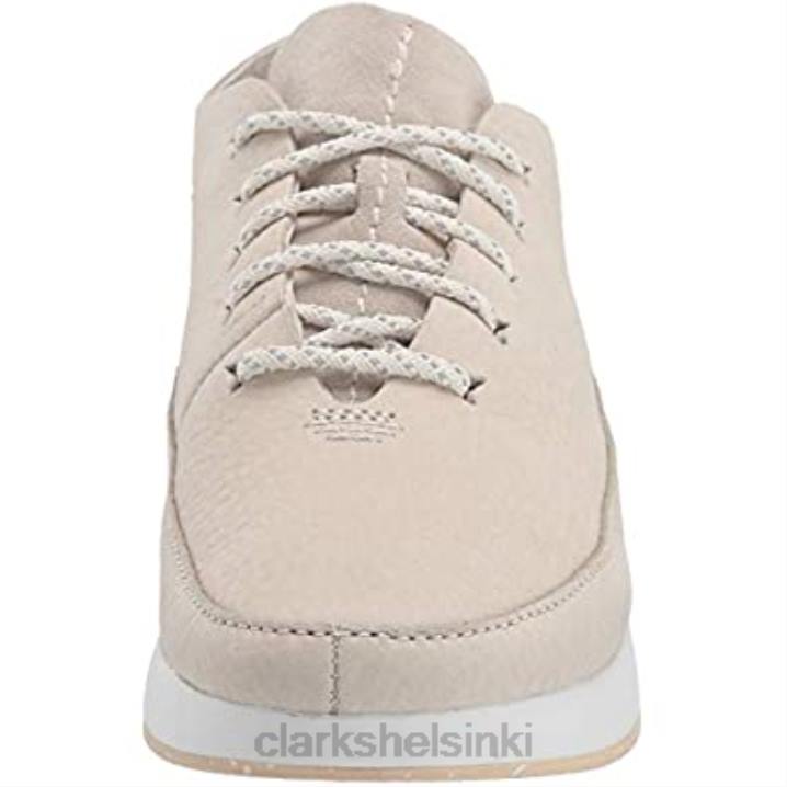 luonnonvalkoiset clarks naisten kiowa urheilulenkkarit Clarks naiset 2DHN2179 luonnonvalkoinen