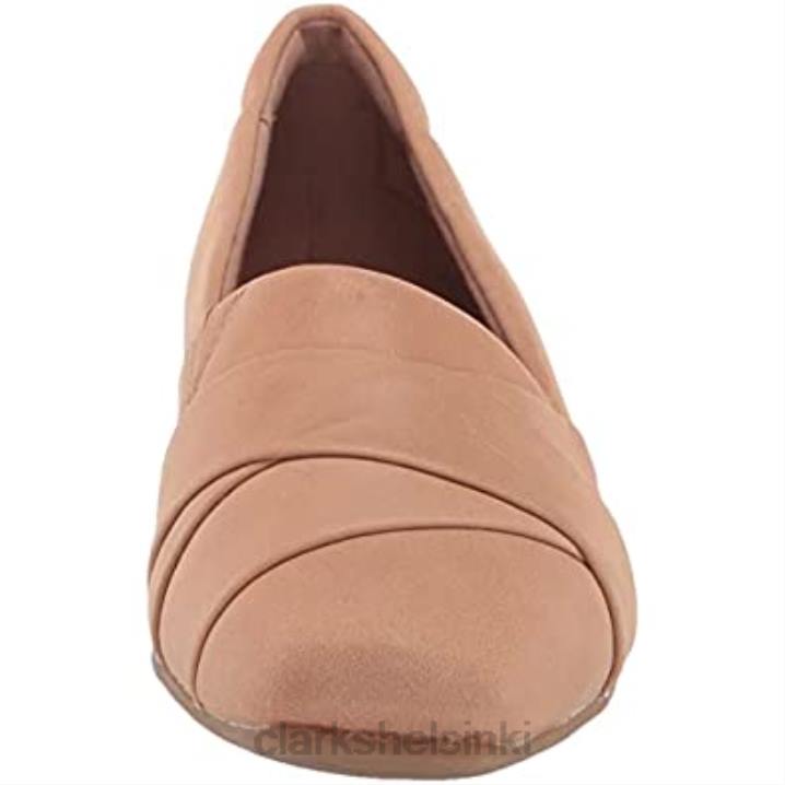 praline nahka naisten tilmont clara loafer litteät clarks Clarks naiset 2DHN596 praline nahkaa