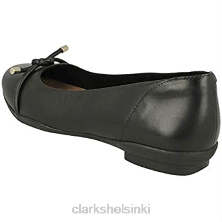 clarks neenah poppy naisten leveät pumput musta Clarks naiset 2DHN994 musta