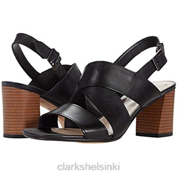 musta nahkainen clarks naisten jocelynne bao -korkoinen sandaali Clarks naiset 2DHN2347 musta nahka