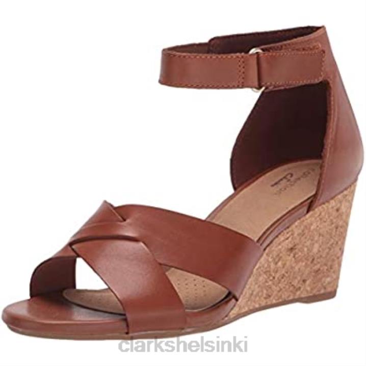 naisten margee gracie wedge sandaali clarks tan nahkaa Clarks naiset 2DHN2007 ruskea nahka