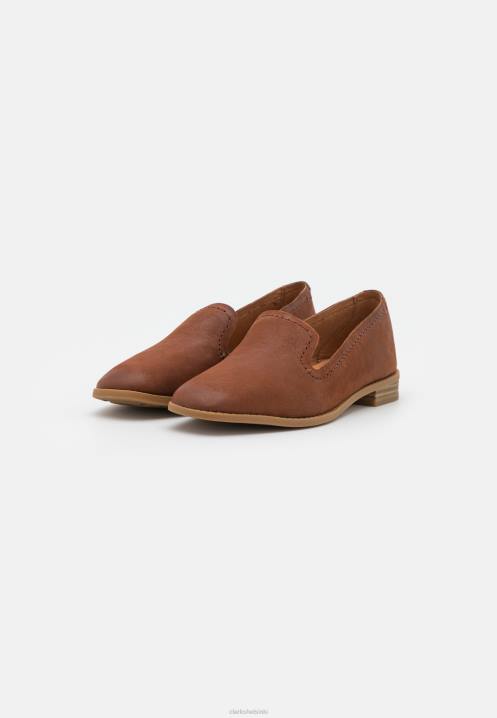 puhdas hall slip-ons rusketus clarks Clarks sukupuolineutraali 2DHN6934 rusketus